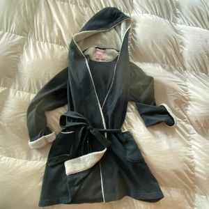 VS Robe w/ Fur Lining